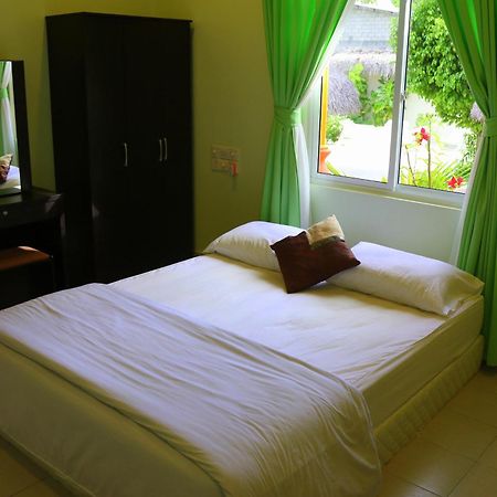 Ras Beach Inn Rasdhoo Eksteriør billede