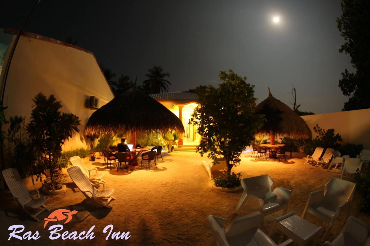 Ras Beach Inn Rasdhoo Eksteriør billede